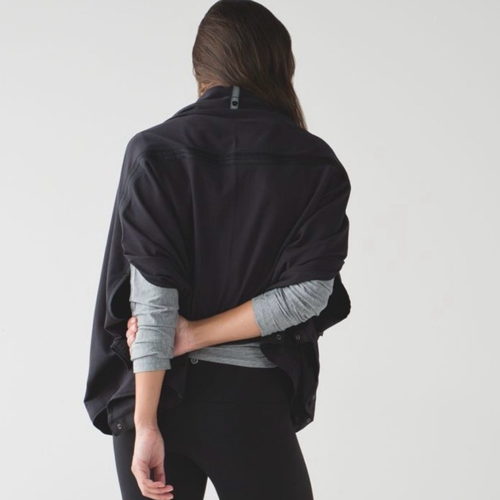 NEW Lululemon Vinyasa Wrap Scarf OS - Picture 3 of 16
